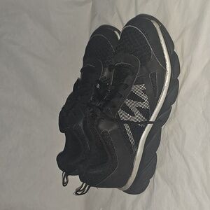 Starter Black Lace Up Sneakers Youth Size 3, Used